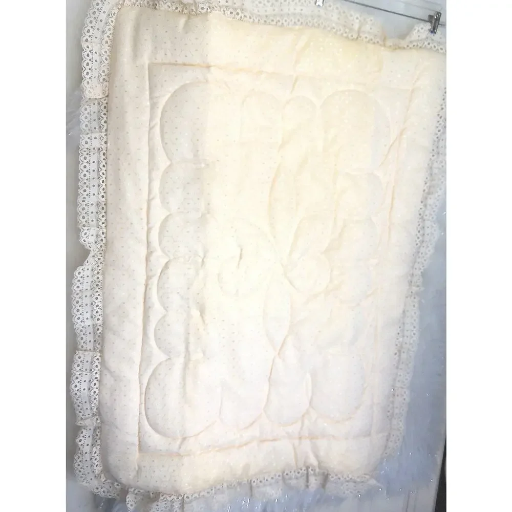 Vtg Jack Turk Quilted Eyelet Lace Baby Blanket Cream Satin Back ILGWU